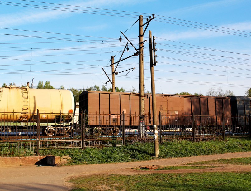 vonat tetejére felmászni