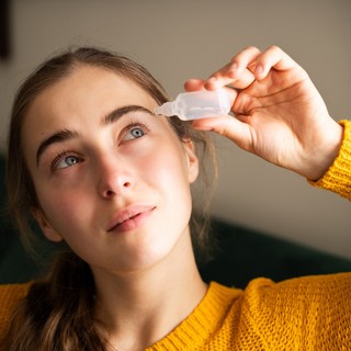 Krónikus szemszárazság: ha sokat könnyezik, érintett lehet című cikk nyitóképe