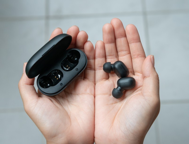 Vajon biztonságosak a vezeték nélküli fejhallgatók? Itt a válasz, hogy kell-e aggódnia