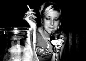 Neurotikusokra nem hat a dohányellenes reklám