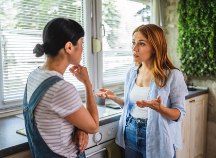 Ezt árulja el a személyiségéről, ha gyakran félbeszakít másokat című cikk nyitóképe