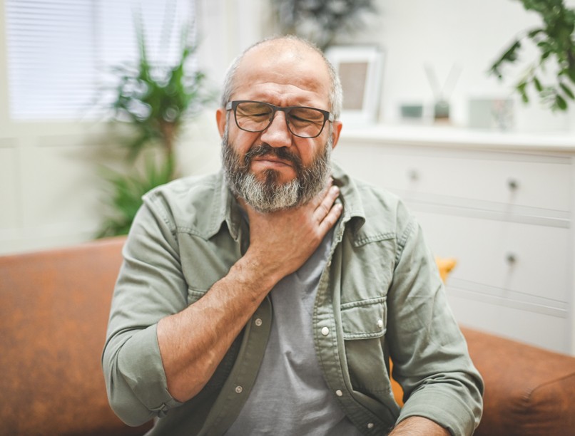 rekedtség, torokköszörülés, gyógyszer, placebo