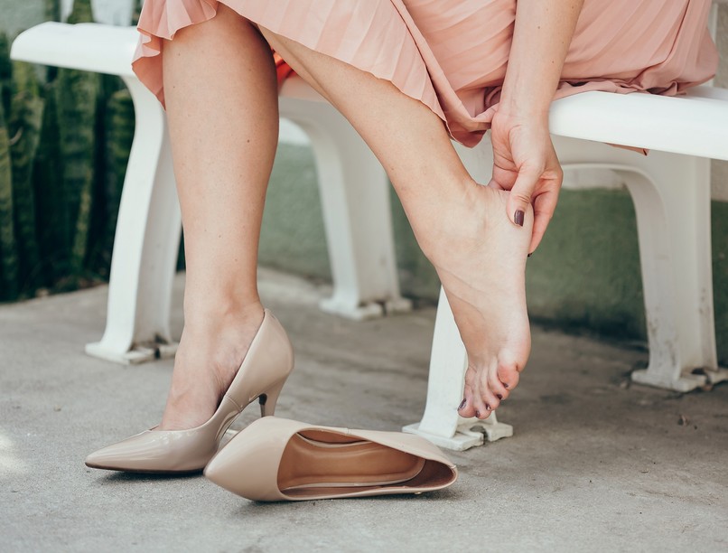 sarok járás fájdalom oka alagút szindróma