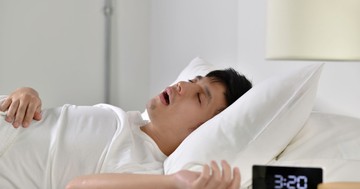 Kiderült, mikor működnek  az ereink a legrosszabbul! Ezért épp hajnali 3-kor a legsúlyosabb az alvási apnoe okozta érkárosodás is