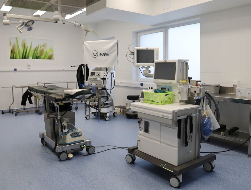 ortopédia, műtő, Budaörs, operáció