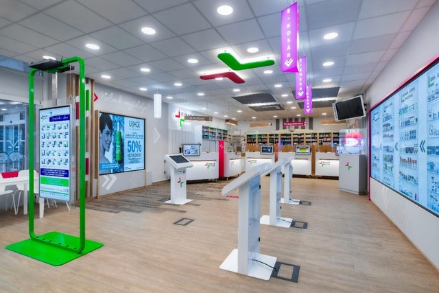 Így néz ki a jövő patikája most: megnyitott az első digitális officina