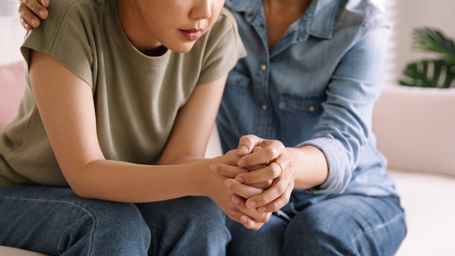 Társaságban könnyebben elviselhető a stressz - új kutatás