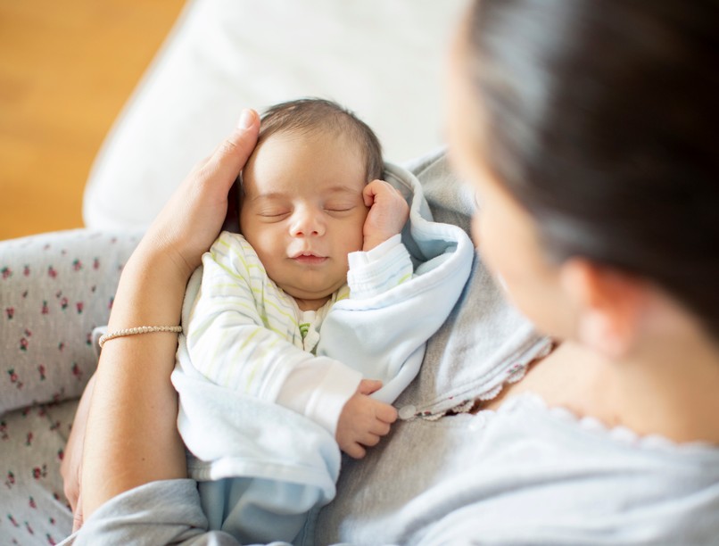 kisbaba, ec, bili, hasfájás, vakcinainfó- az orvos válaszol