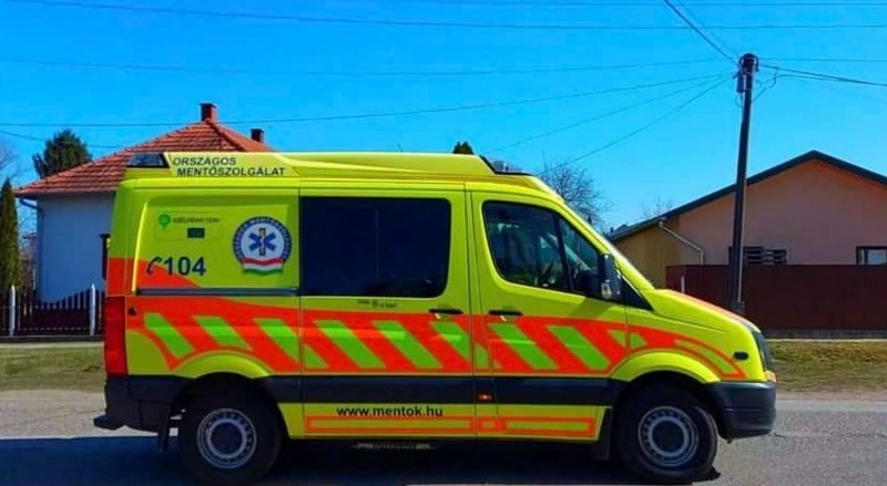 Úszás közben lett rosszul egy férfi a vásárosnaményi fürdőn, szabadnapos orvosok élesztették újra