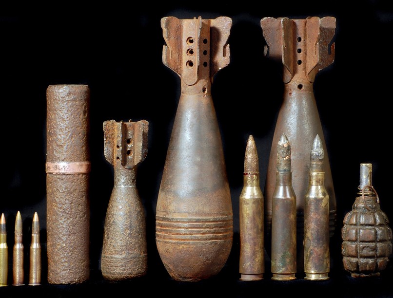 hírek robbanószer felrobbant kézben Fejér vármegye