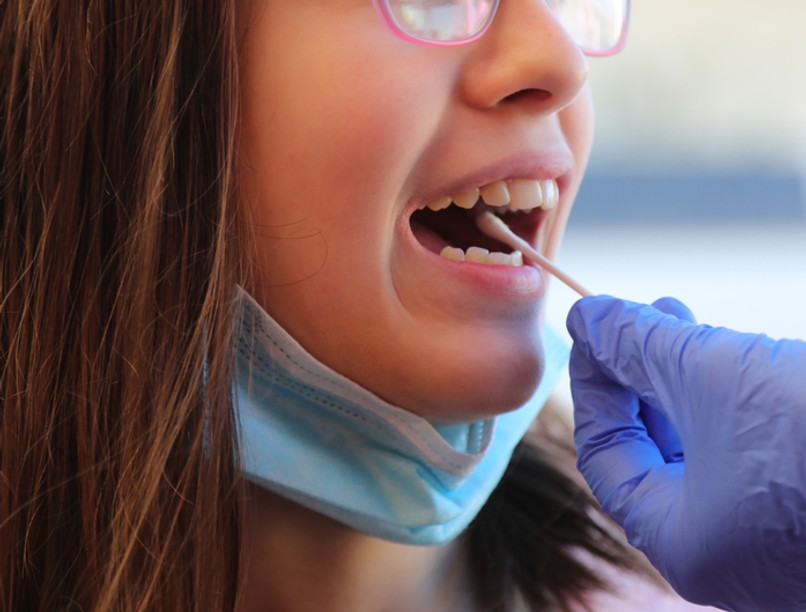 koronavírus, teszt, iskolás gyerek, vakcina, karantén, Izrael