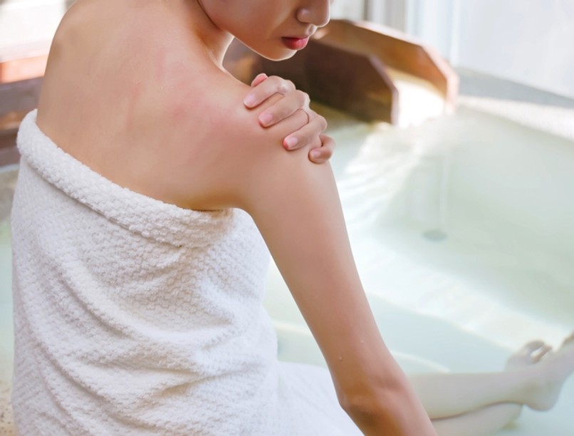 medencefürdő gyógyvizes kádfürdő gyógyvíz, termálvíz, gyógyfürdő, hatása