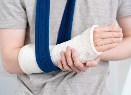 Nem ér véget a gyógyulás a gipsz levételével – sőt, ott kezdődik igazán című cikk nyitóképe