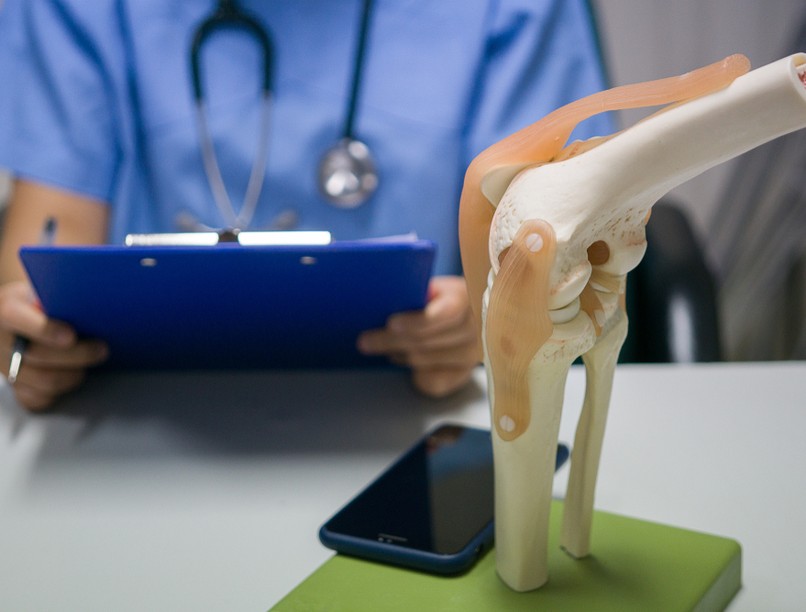 térdízület, kopás