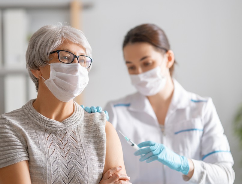 oltás, vakcina, negyedik oltás, koronavírus, covid