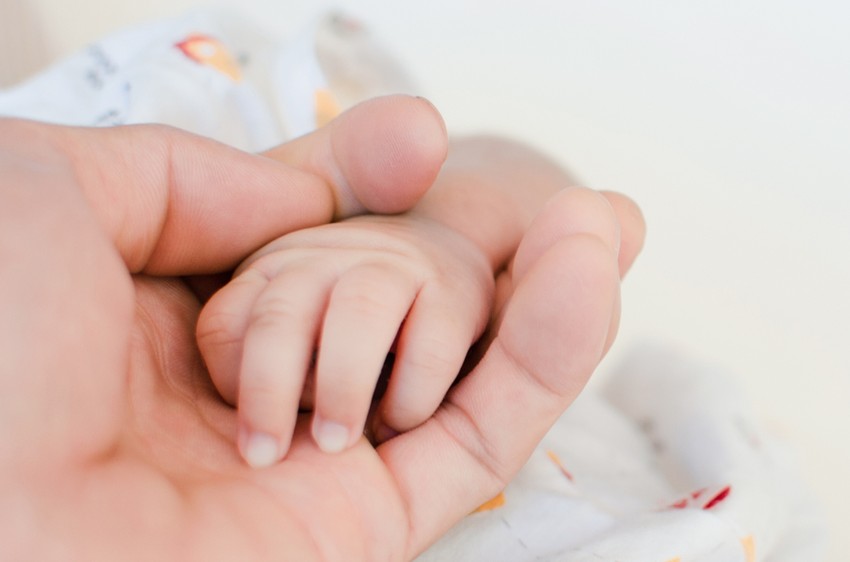 Az SMA szűrési program célja, hogy az érintett kisbabák a lehető leghamarabb megkapják az állam által biztosított génterápiás kezelést.