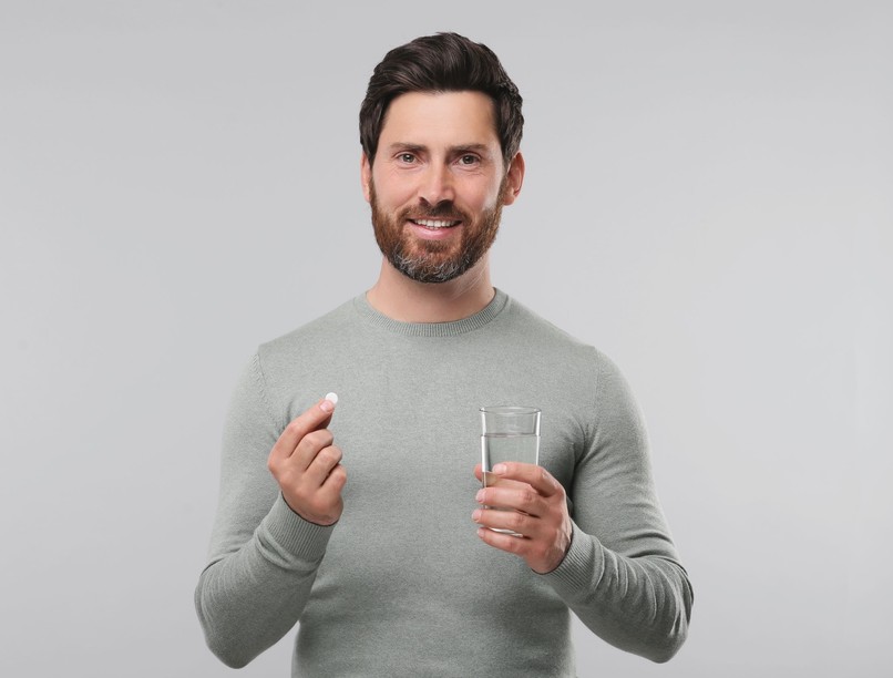 gyógyszeres kezelés táplálék-kiegészítő kombinálás egyszerre