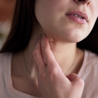 Mire utal a gégefájdalom? című cikk nyitóképe