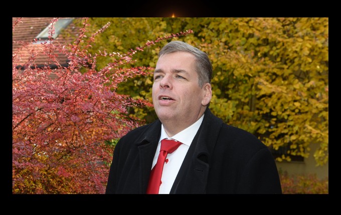 Meghalt Schmuck Andor – 54 éves volt című cikk nyitóképe