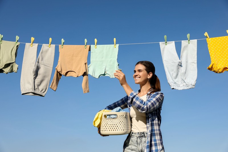 Azt a ruhát, amit 30 C-fokon kell mosni, szabad 40 C-fokban kiteregetni?