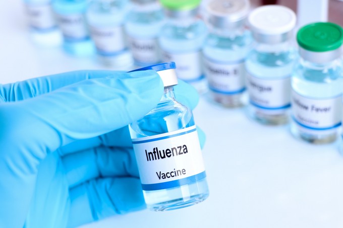 Ezért javasolt idén is a szezonális influenza elleni oltás! című cikk nyitóképe