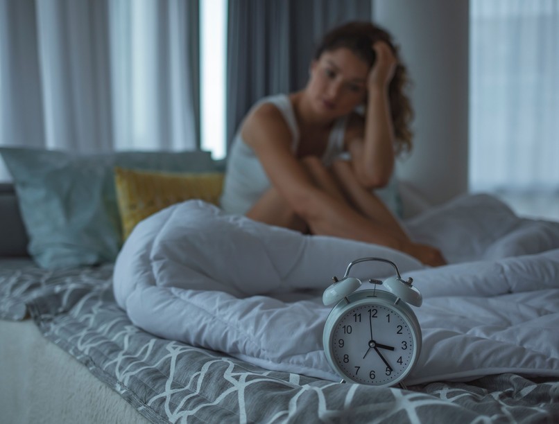 inszomnia, álmatlanság oka jele alvászavar tünete ébred