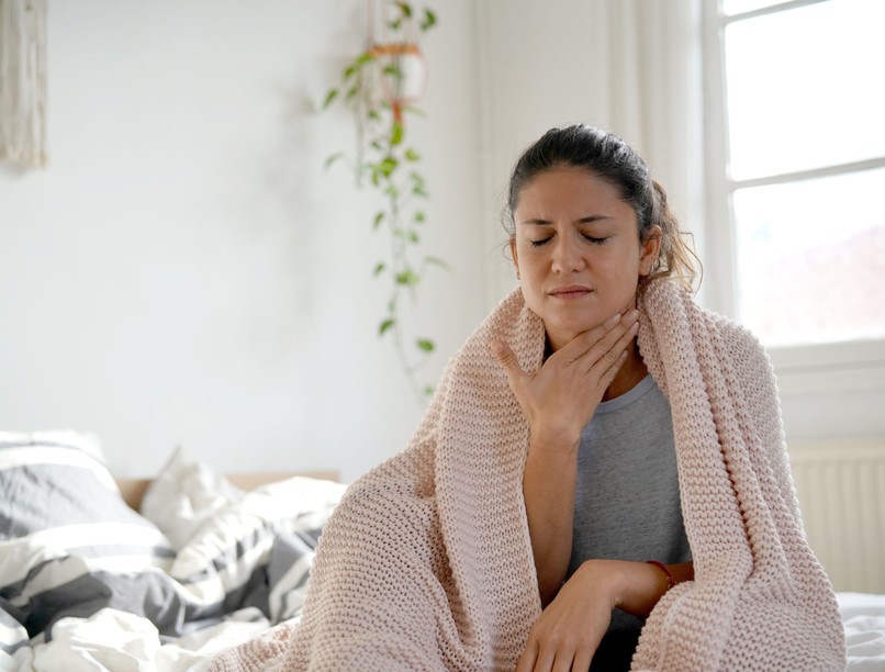 torokfájás köhögés torokkaparás ellen házi módszer