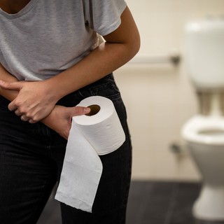 Vizes széklet, hasmenés: a szakértő szerint ritka, mikroszkópikus vastagbélgyulladás is okozhatja című cikk nyitóképe