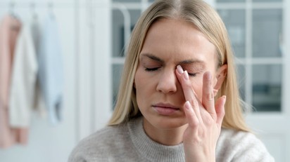 Rángatózik a szemhéja, hullik a haja? Így jelezhet a teste, ha vitaminhiánya van című cikk nyitóképe