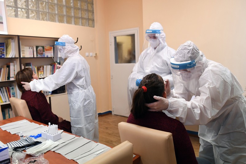 Koronavírus-teszt: több pedagógus fennakadt