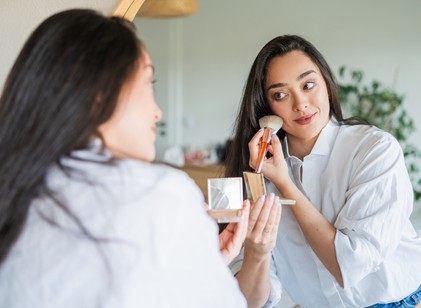 5 sminkelési szokás, ami tönkreteszi a bőrt című cikk nyitóképe