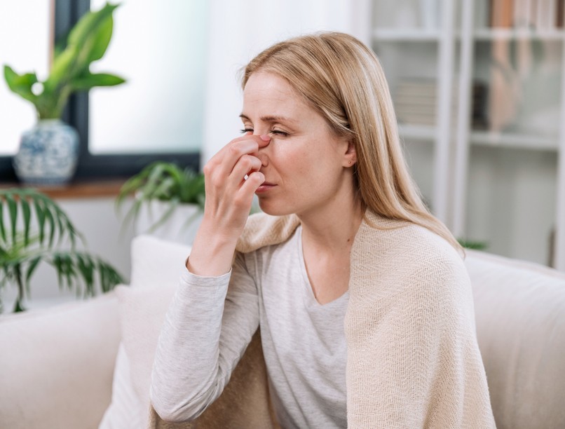 szempír visszatérő szemgyulladás könnyezés oka 