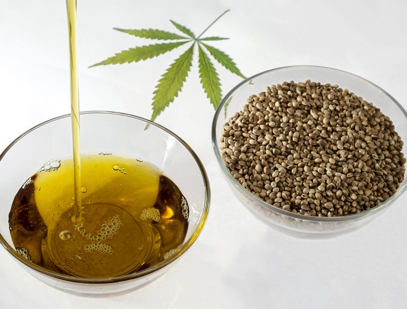 A hidegen sajtolt kendermagolajban rengeteg fontos zsírsav található meg.