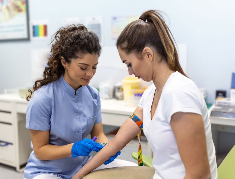 magas alacsony kolineszteráz szint jelentése oka