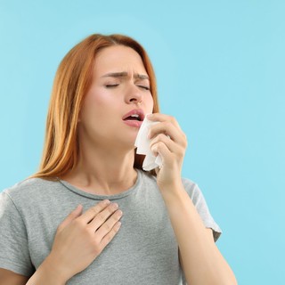 Amikor a tüsszentés életveszélyes: ez áll a Hamman-féle roppanás mögött című cikk nyitóképe