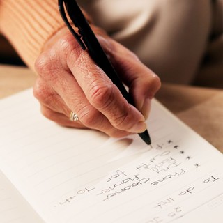 Mikrográfia: sokan apróságnak gondolják, pedig igen fontos – így jelezhet évekkel korábban a Parkinson-kór című cikk nyitóképe