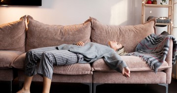 Eleget alszik, mégis állandóan fáradt? Ez a két tápanyag hiányozhat a szervezetéből