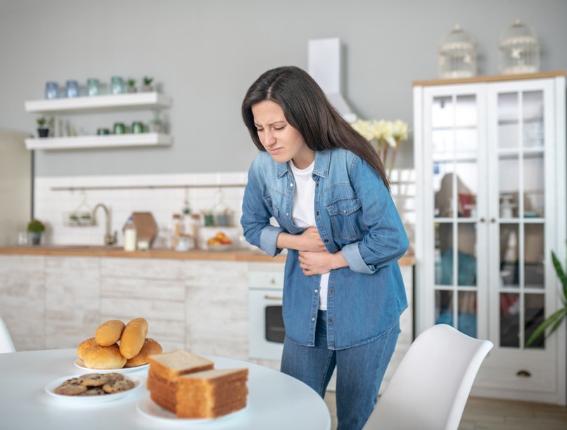 gluténérzékenység, cöliákia, hasfájás, hányinger