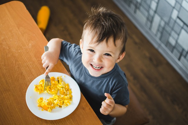 Kinövi a gyerek a tojásallergiát? Ezt fontos tudni minden szülőnek