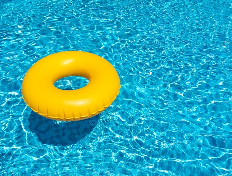 klórgáz, medence, mérgezés, gyerek