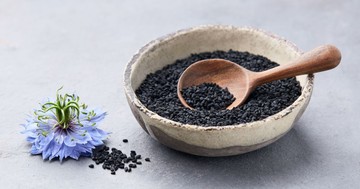  Így hat a fekete köménymag a koleszterinszintre: mindössze napi 5 gramm kell belőle 