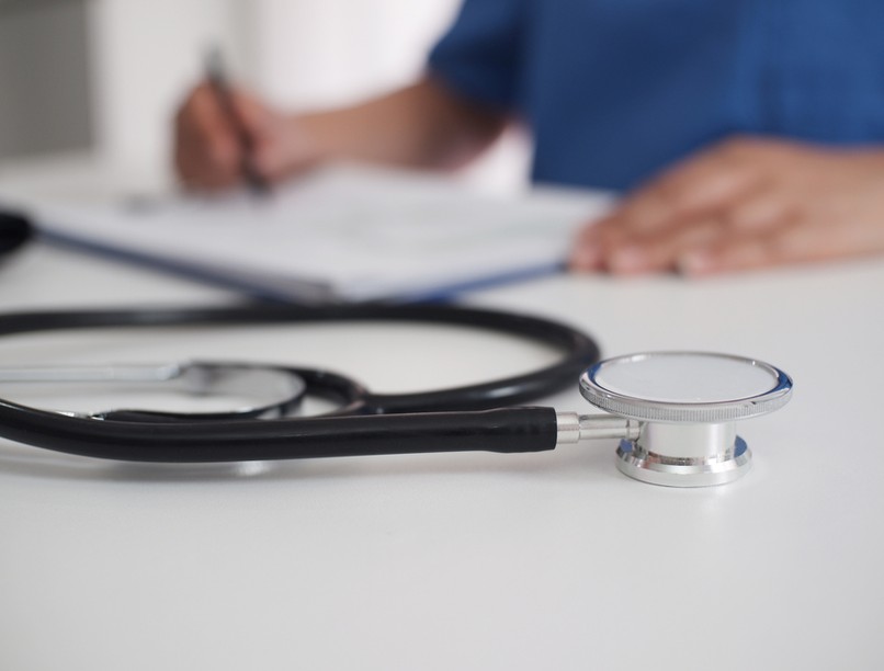 magánegészségügy, fiatalok, egészségügy, orvos