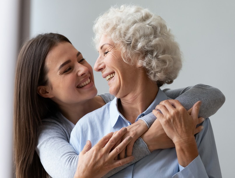 nagymama, egészségmegőrzés, gyógytea méz, tej