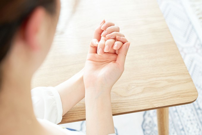 Ezeket a körömelváltozásokat nem érdemes félvállról venni – komoly betegségekre is figyelmeztethetnek című cikk nyitóképe