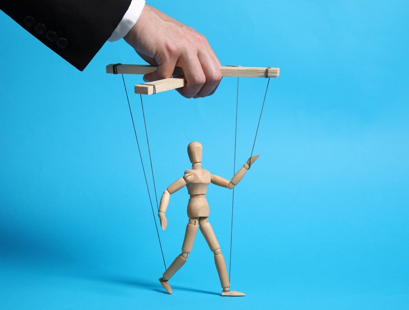 manipuláció mérgező ember ellen módszer