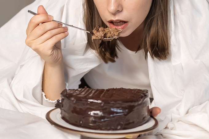 Nemcsak a kilók számítanak: 10 átlagosnak hitt tünet, amivel a szervezetünk jelzi, hogy elég volt a cukorból! című cikk nyitóképe