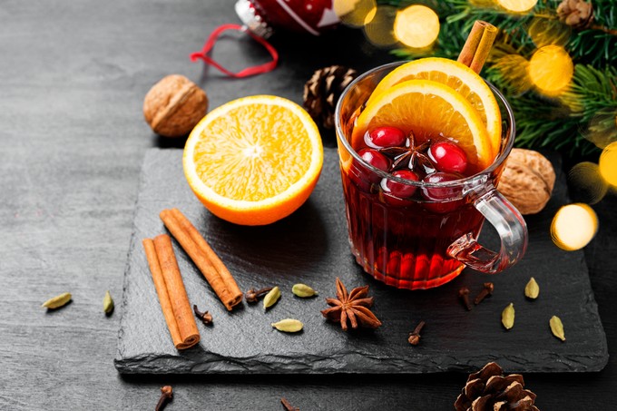 Ezek a legjobb téli gyógyteák - Szabó Gyuri bácsi ajánlásával című cikk nyitóképe