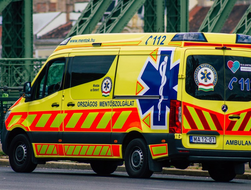 Hőség figyelmeztetnek a mentősök