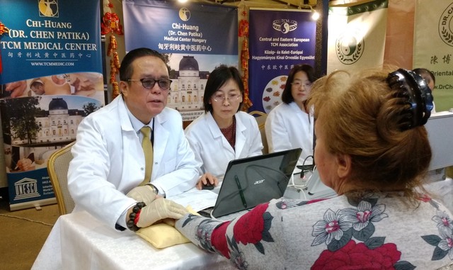 Dr. Chen rám nézett és csak annyit kérdezett: hány kávét iszom egy nap?