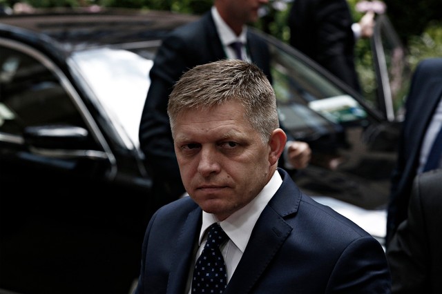 Ilyen állapotban van Robert Fico - vészjósló előjelekről beszélt egy orvos
